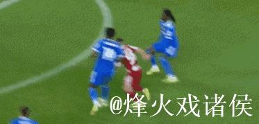 昔日中超水货彻底爆发，欧冠连破巴萨皇马球门，