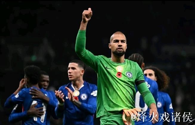 天空记者:蓝军夏窗不太可能买门将,桑切斯和约恩森竞争一门 天空记者:蓝军夏窗不太可能买门将,桑切斯和约恩森竞争一门