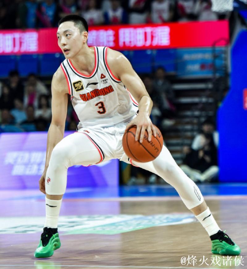 胡明轩16分周琦13+12 广东大胜辽宁总比分2-1